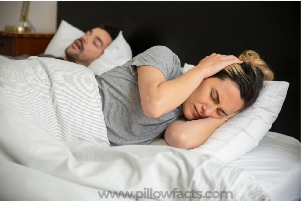 snoring- pillowfacts.com